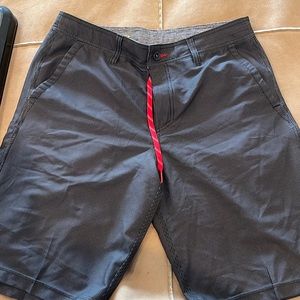 Like new! Mens hybrid swim shorts. O’Neil. Size 32